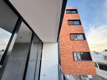 Departamento en Venta en Villas del Pedregal con Area Flex.