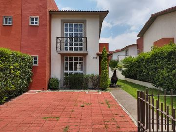 CASAS CALIMAYA VILLAS DEL CAMPO AMPLIO JARDIN
