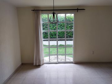 CASAS CALIMAYA VILLAS DEL CAMPO AMPLIO JARDIN