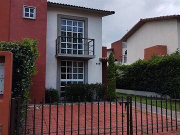 CASAS CALIMAYA VILLAS DEL CAMPO AMPLIO JARDIN