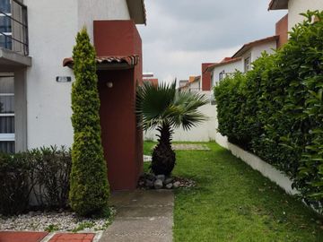 CASAS CALIMAYA VILLAS DEL CAMPO AMPLIO JARDIN