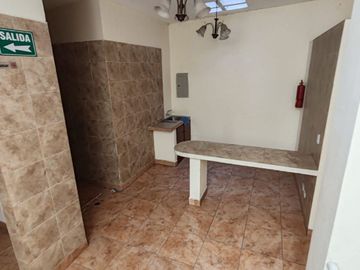 CASA EN VENTA SECTOR CARCELEN ALTO, DENTRO DE CONJUNTO PRIVADO