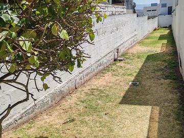 CASA EN VENTA SECTOR CARCELEN ALTO, DENTRO DE CONJUNTO PRIVADO