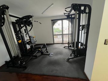 Vendo Hermosa Casa Remodelada - San Borja