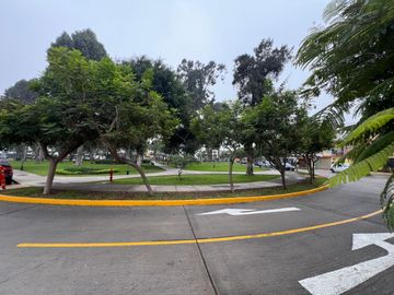 Vendo Hermosa Casa Remodelada - San Borja