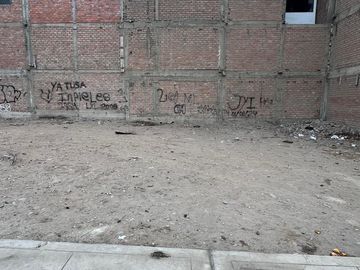 Vendo Lindo Terreno En El Agustino