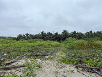 terreno de venta en puerto cayo frente al mar