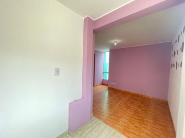 Se Vende Casa Super Amplia Y Moderna En La Molina