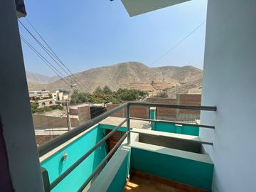 Se Vende Casa Super Amplia Y Moderna En La Molina