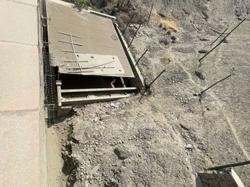 Se Vende Casa Super Amplia Y Moderna En La Molina