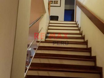 Se Vende Casa En La Molina A Unos Pasos De La Universidad Usil Y San Martin