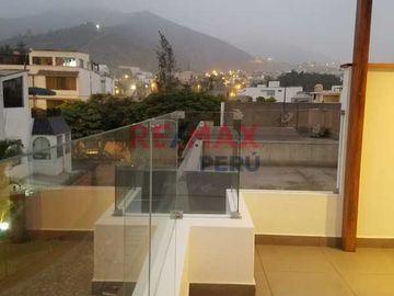 Se Vende Casa En La Molina A Unos Pasos De La Universidad Usil Y San Martin