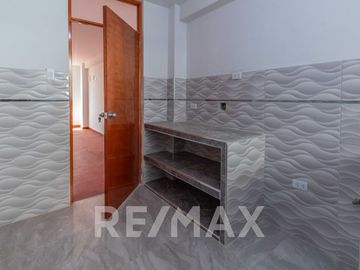 Alquiler Casa En Estreno 240m2 En San Martin De Porres