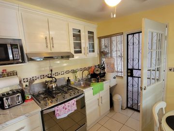 CASA EN VENTA - COLONIA CAMPESTRE MURUA