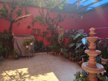 Casa en venta en Cuchilla Agrícola Oriental. A 500m del metro Puebla.