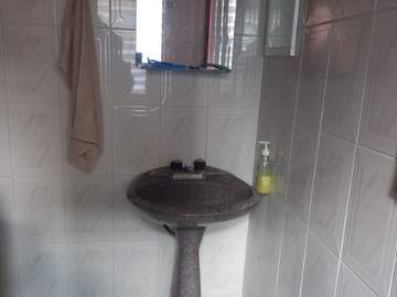 Casa en venta en Cuchilla Agrícola Oriental. A 500m del metro Puebla.