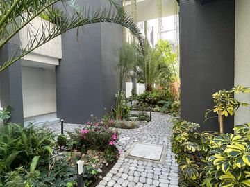 Vendo Casa Cumbaya - Sector Lumbisi - Home Realtors By Monica Miranda