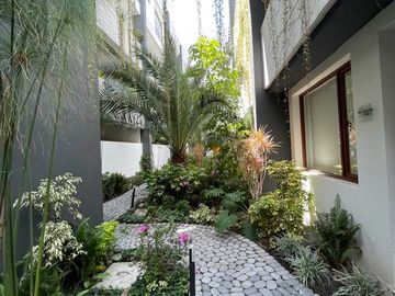 Vendo Casa Cumbaya - Sector Lumbisi - Home Realtors By Monica Miranda
