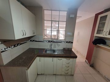 REMATE DE CASA EN EL CENTRO DE CHICLAYO