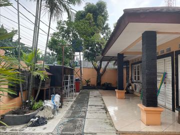 Rumah Bersih terawat tanah 400 m2 di Pesanggrahan, Jakarta Selatan siap pakai