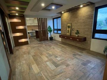 3-STOREY HOUSE WITH MINI POND FOR SALE LOCATED AT SAN FERNANDO CITY NEAR VISTA MALL, PAMPANGA