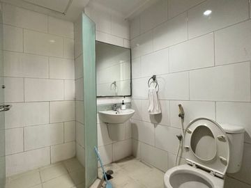 FOR RENT TAHUNAN APARTEMEN SUPER CANTIK Furnished Siap Huni Waterplace Residence