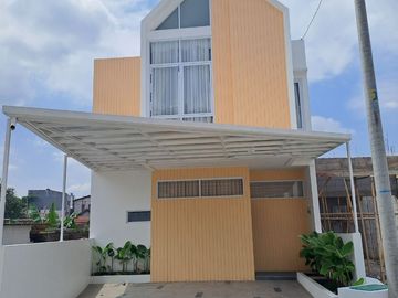 DIJUAL RUMAH BARU MEWAH PASTEUR BANDUNG 2 LANTAI SIAP HUNI DEKAT STASIUN PERUMAHAN READY STOK JUAL