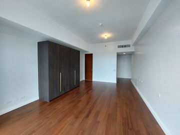 PIO - FOR SALE: 3 Bedroom at the Grand Hyatt Residences, Taguig