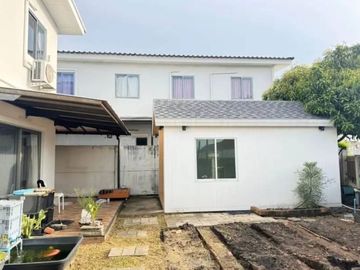 For sale: 2-storey twin house, Life Garden Home project (Rong Po), Bang Lamung, Chonburi