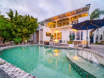 Casa Frente al mar con piscina y sauna en Playas Cibola del Mar, Ensenada