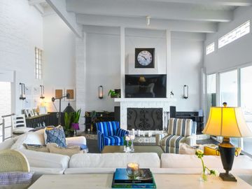 Casa Frente al mar con piscina y sauna en Playas Cibola del Mar, Ensenada