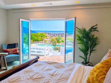 Casa Frente al mar con piscina y sauna en Playas Cibola del Mar, Ensenada