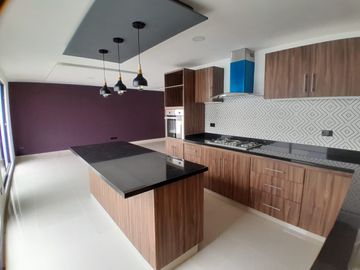 CASA EN VENTA LOMAS DE ANGELOPOLIS SAN ANDRES CHOLULA PUEBLA
