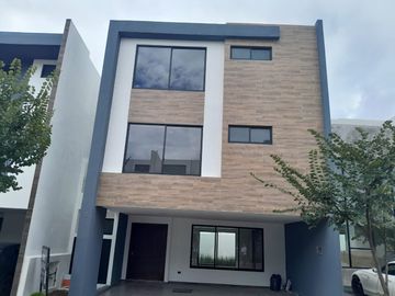 CASA EN VENTA LOMAS DE ANGELOPOLIS SAN ANDRES CHOLULA PUEBLA