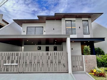 Mesmerizing Home with Elevator House and lot for sale in BF homes Paranaque city