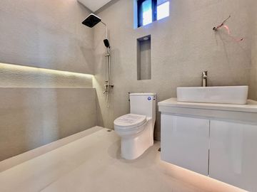 Mesmerizing Home with Elevator House and lot for sale in BF homes Paranaque city