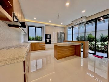 Mesmerizing Home with Elevator House and lot for sale in BF homes Paranaque city