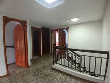 CASA EN ARRIENDO UBICADA EN CORALES