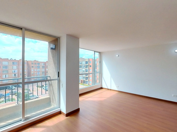 SE VENDE ESPECTACULAR APARTAMENTO MADRID HACIENDA CASA BLANCA BALSILLAS