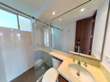 SE VENDE ESPECTACULAR APARTAMENTO MADRID HACIENDA CASA BLANCA BALSILLAS
