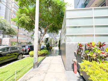 Lindo departamento en Venta en Meliton Porras - Miraflores