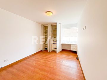 Lindo departamento en Venta en Meliton Porras - Miraflores