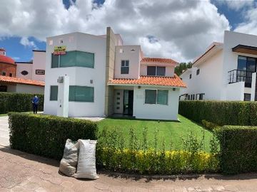 CASA EN SAN GIL EN PASEO DEL RINCÓN