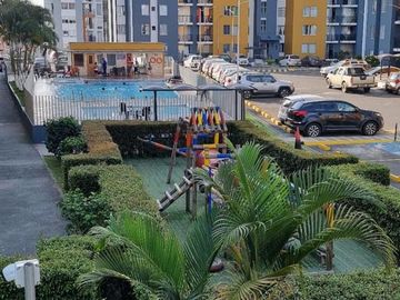 Se arrienda apartamento amoblado en condina