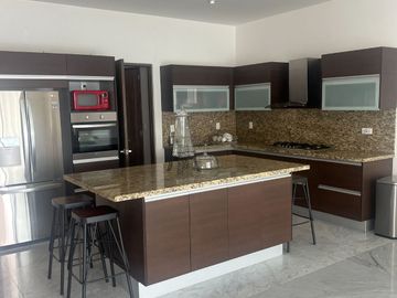 DEPARTAMENTO EN VENTA EN LOMA ANTIGUA, BOSQUE ESMERALDA, ATIZAPÁN DE ZARAGOZA, EDO. MÉX.