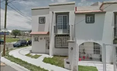 REMATE BANCARIO EN VENTA EN MIRADOR DEL CUBILETE,QUERETARO.
