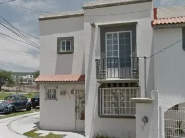 REMATE BANCARIO EN VENTA EN MIRADOR DEL CUBILETE,QUERETARO.