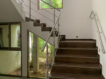 Exclusiva Residencia en el Corazón de Altozano – Sector Lago