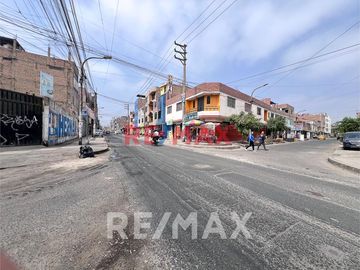 Venta De Terreno Muy Cerca A La Av Universitaria 120M2 En S.Mp.