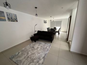 Casa en venta en Bosques de Santa Rita
